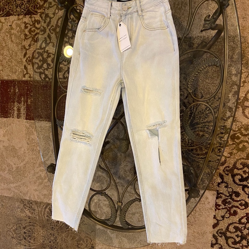 light denim jean